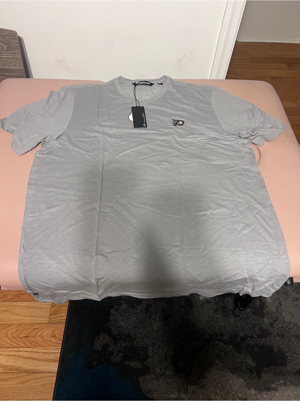 Travis Mathew Flyers Men's Light Gray Short-Sleeve Crewneck Shirt